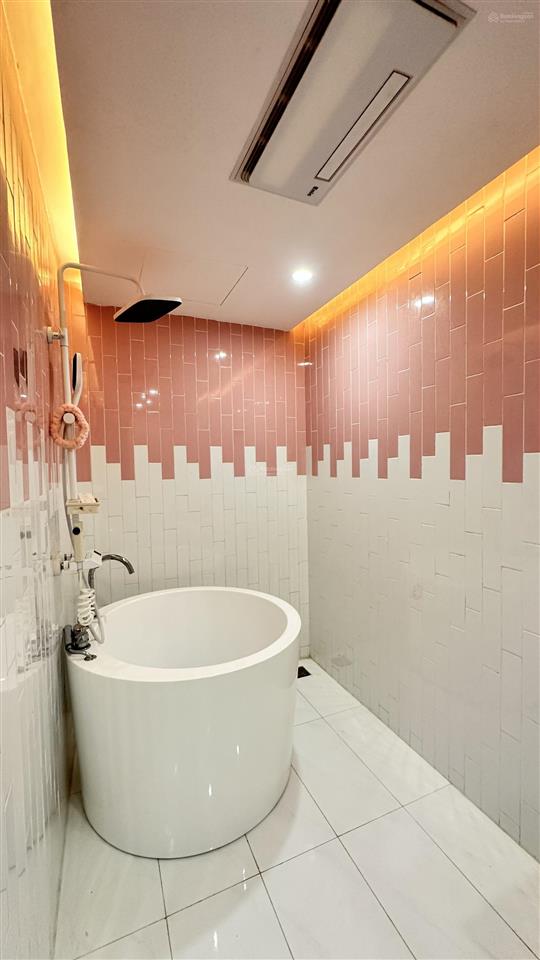 Tòa nhà 8 tầng 120m nguyễn văn cừ long biên | có hầm view hồ kd nội thất luxury 60 tỷ