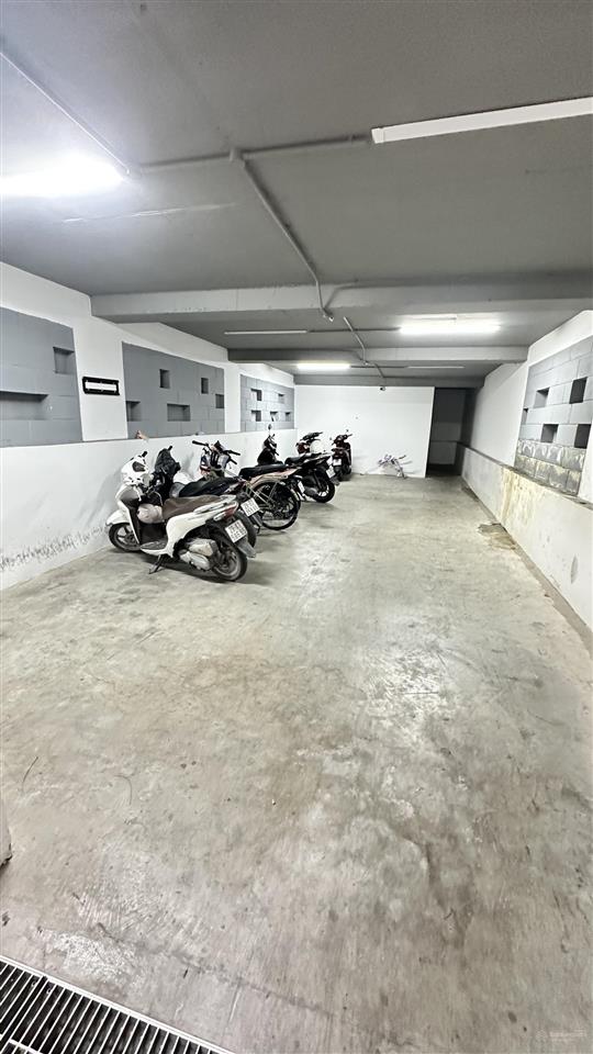 Tòa nhà 8 tầng 120m nguyễn văn cừ long biên | có hầm view hồ kd nội thất luxury 60 tỷ
