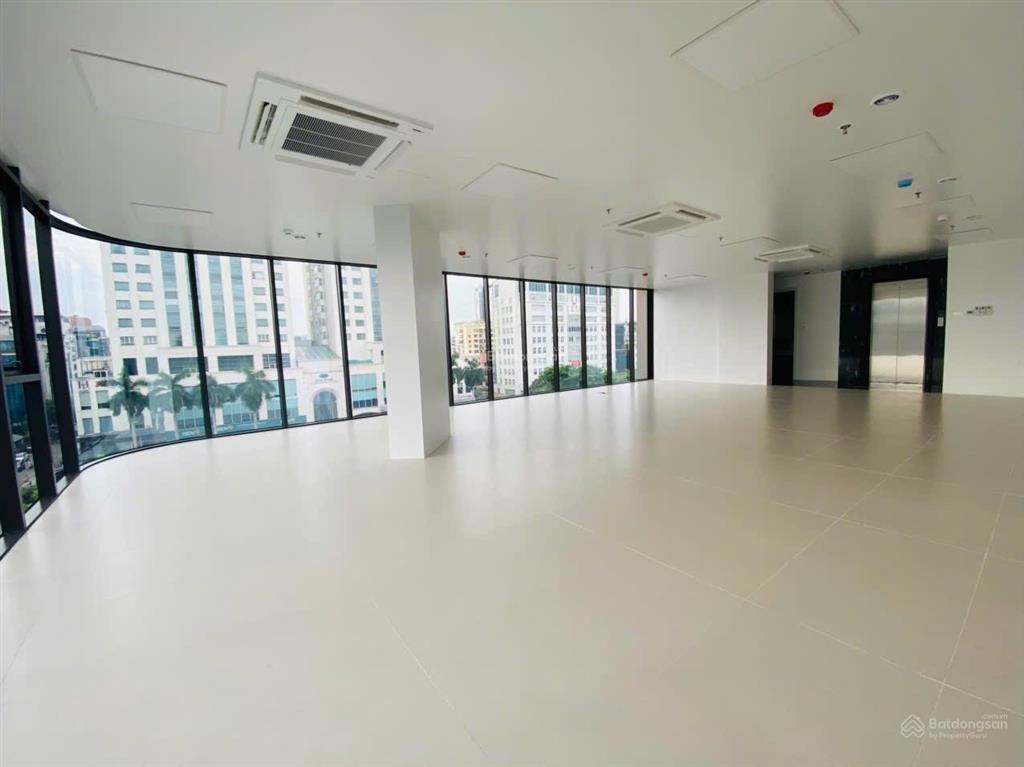 Bulding 9 tầng mặt phố tôn đức thắng 200m mt9m 155 tỷ,tài sản hiếm lõi trung tâm kd đỉnh đa dạng 