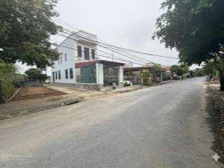 0975 897 *** bán lô đất thị trấn, diện tích 105m2, vỉa hè rộng, đường to 15m trục chính kinh doanh