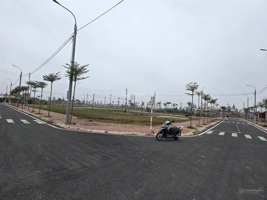 Bán đất tt thị trấn quất lâm, full thổ cư, mặt tiền 4.8m ngay sát mặt biển vốn chỉ từ 790 triệu