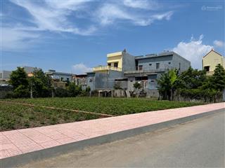 0833 938 *** bán lô đất trục chính thị trấn, ngay sát quảng trường biển, dt 89.9m2 full thổ cư 2.5 tỷ