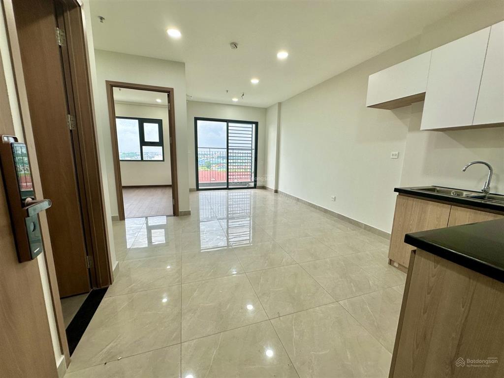 Bán gấp căn 1pn tặng full nội thất, bao hết thuế phí, sẵn hđ thuê legacy central free bơi, gym, cv