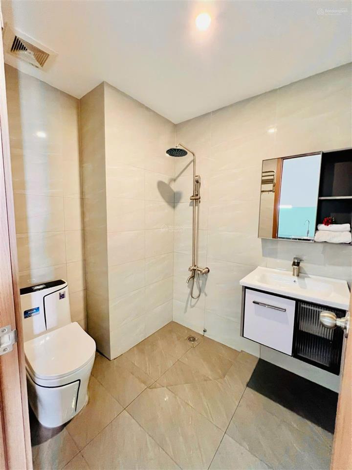 Bán gấp căn hộ legacy, bao thuế phí tặng nội thất, nhà mới toanh cho thuê 5tr/tháng có hồ bơi đẹp