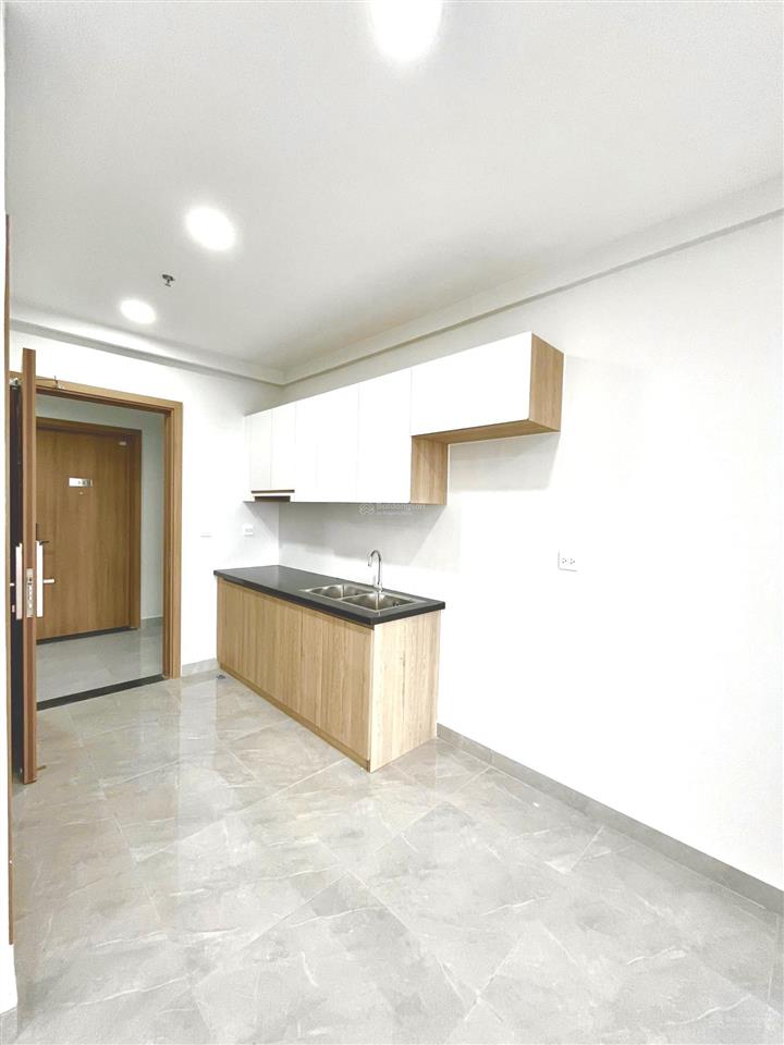 Bán gấp căn hộ legacy, bao thuế phí tặng nội thất, nhà mới toanh cho thuê 5tr/tháng có hồ bơi đẹp