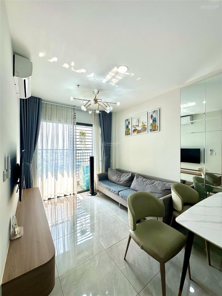 Bán gấp căn 1pn+ 42m2 legacy ngộp bank hỗ trợ vay, đã có sổ, hồ bơi công viên gym bóng bàn free