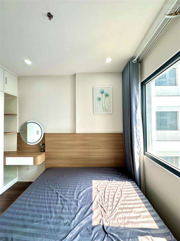 Bán gấp căn 1pn+ 42m2 legacy ngộp bank hỗ trợ vay, đã có sổ, hồ bơi công viên gym bóng bàn free