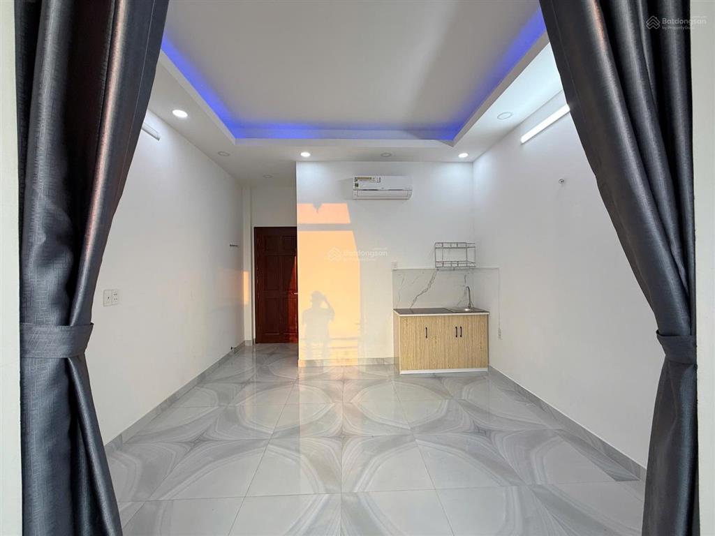 Studio ban công nhà mới 100% đối diện gigamall