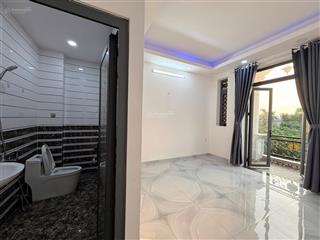 Studio ban công nhà mới 100% đối diện gigamall