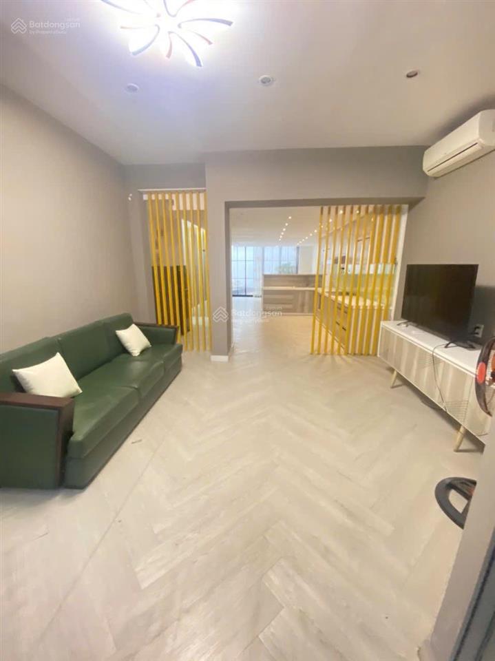 1pn rộng 60m2 full nội thất sát q1