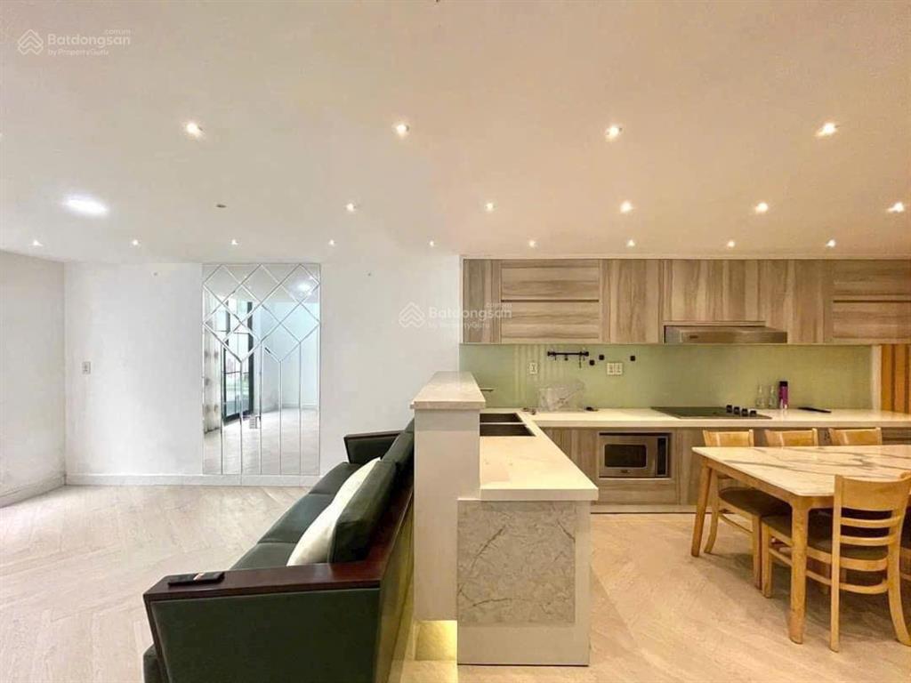 1pn rộng 60m2 full nội thất sát q1