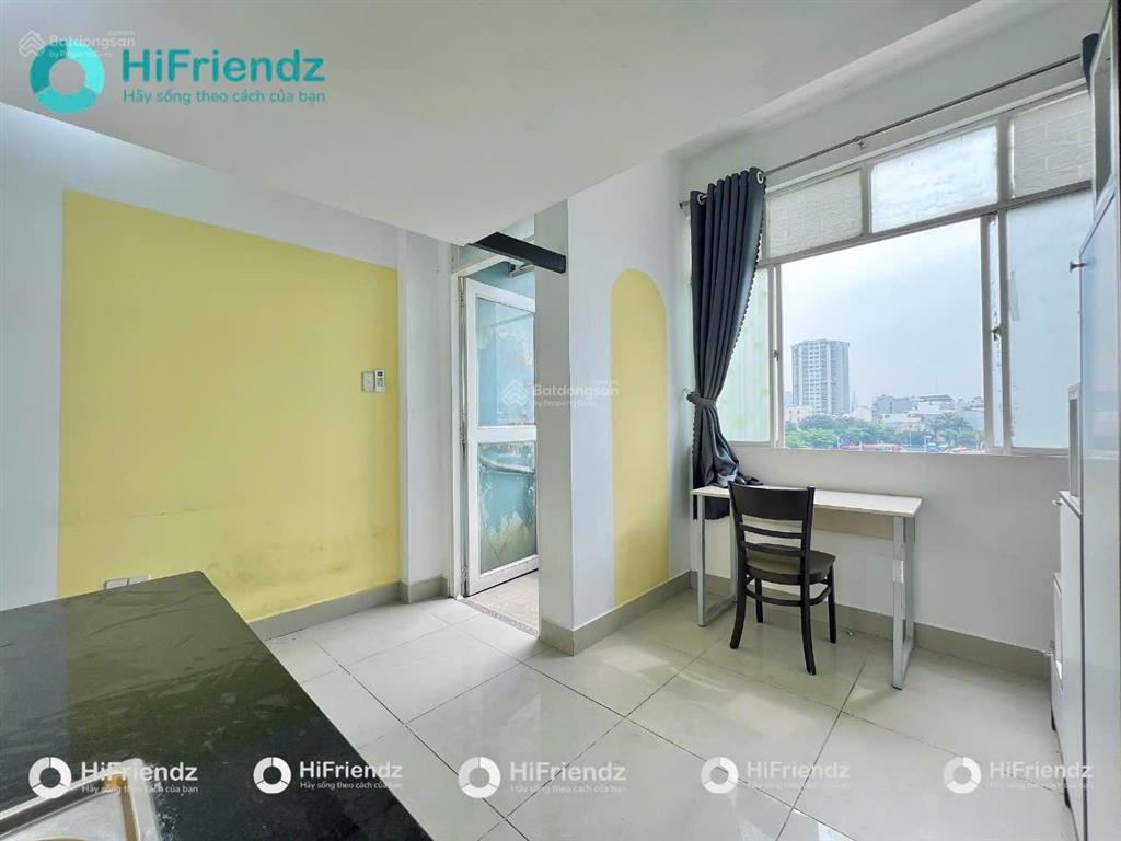 Duplex ban công view siêu đẹp dt 25m2