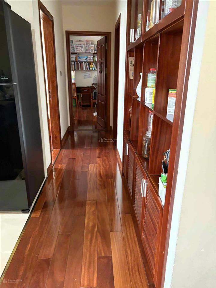 Mới. chủ nhà tin tưởng gửi bán căn hộ home city 3pn 10 tỷ.  0971 461 ***