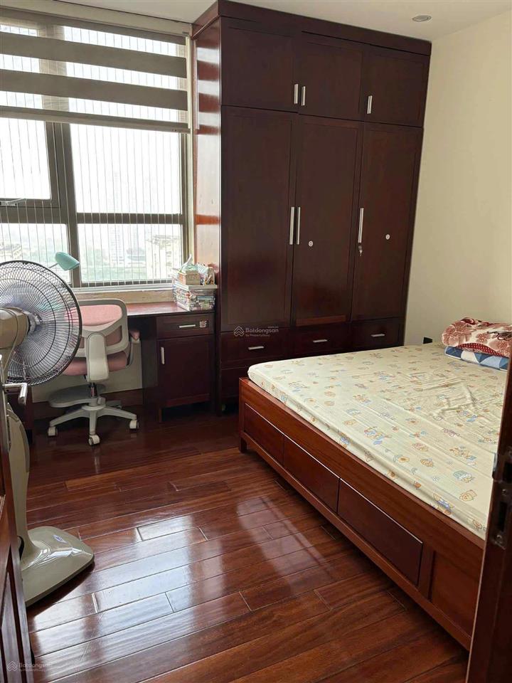 Mới. chủ nhà tin tưởng gửi bán căn hộ home city 3pn 10 tỷ.  0971 461 ***