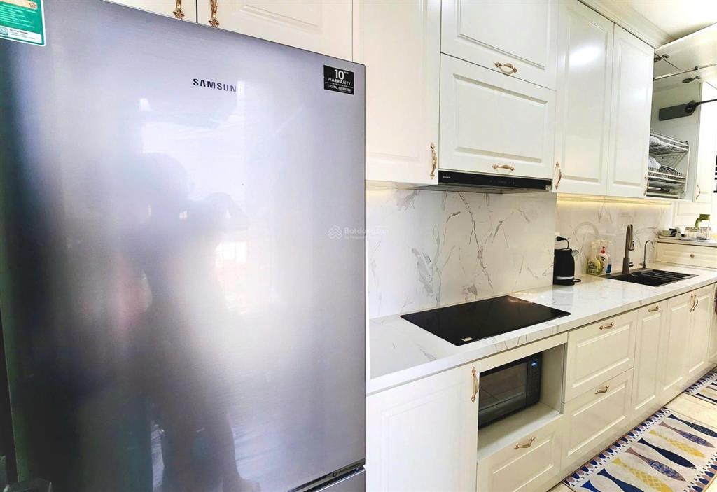 Do cần vốn kinh doanh nên tôi muốn bán căn hộ vinhomes d'capitale 3pn 10 tỷ.  0971 461 ***