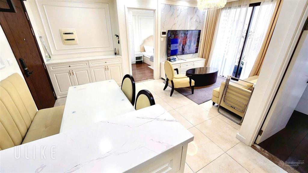 Do cần vốn kinh doanh nên tôi muốn bán căn hộ vinhomes d'capitale 3pn 10 tỷ.  0971 461 ***