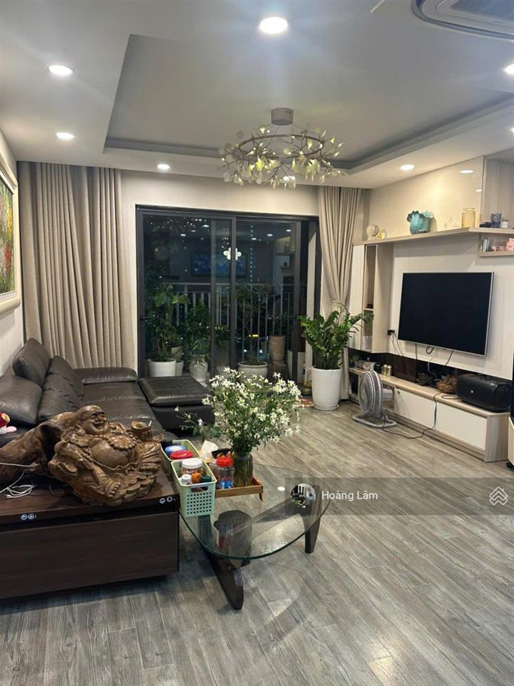 Mới. bán căn hộ central field trung kính 2pn giá 6,8 tỷ.  0971 461 ***