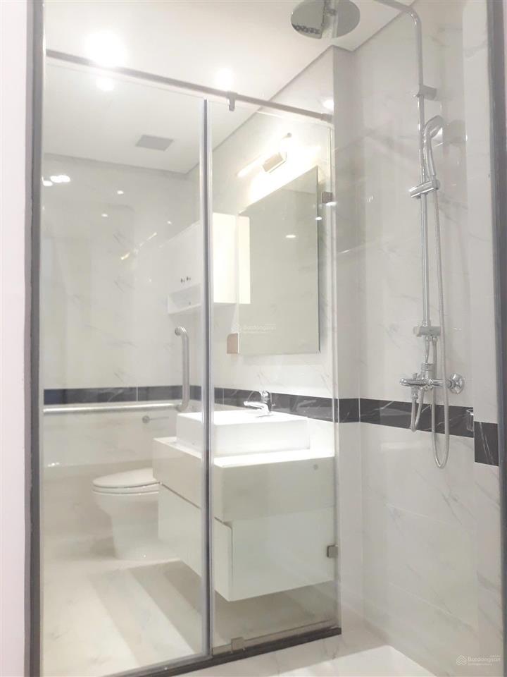 Tôi chính chủ cần bán gấp căn hộ 2n mỹ đình pearl view hồ 7 tỷ.  0971 461 *** (hoàng lâm)