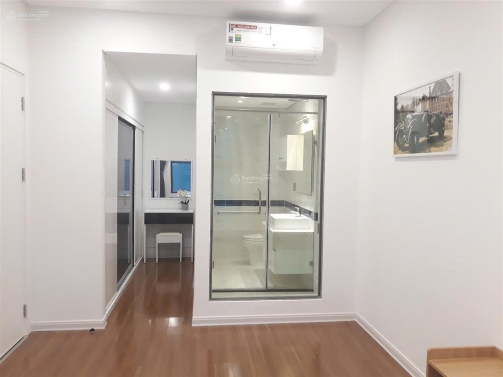 Tôi chính chủ cần bán gấp căn hộ 2n mỹ đình pearl view hồ 7 tỷ.  0971 461 *** (hoàng lâm)