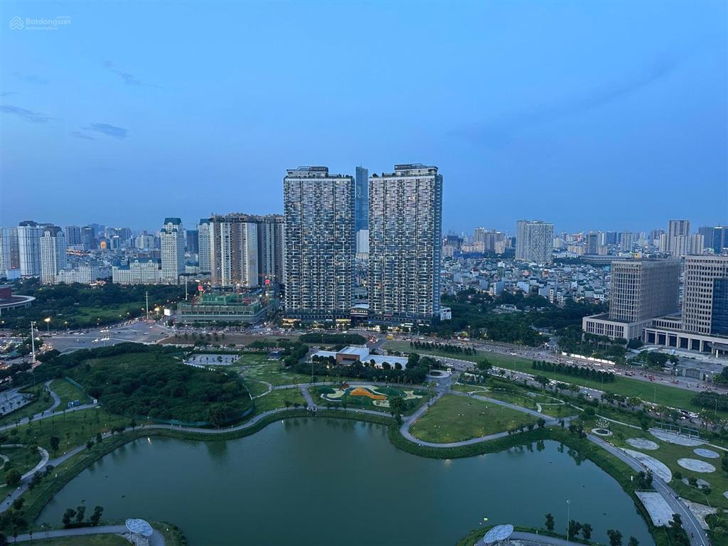 Tôi chính chủ cần bán gấp căn hộ 2n mỹ đình pearl view hồ 7 tỷ.  0971 461 *** (hoàng lâm)