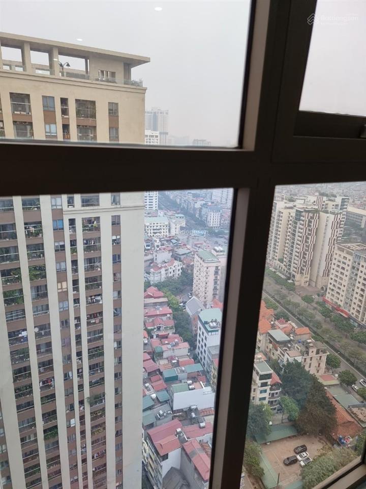 Chính chủ cần bán gấp căn hộ home city 177 trung kính 2pn 7 tỷ.  0971 461 ***