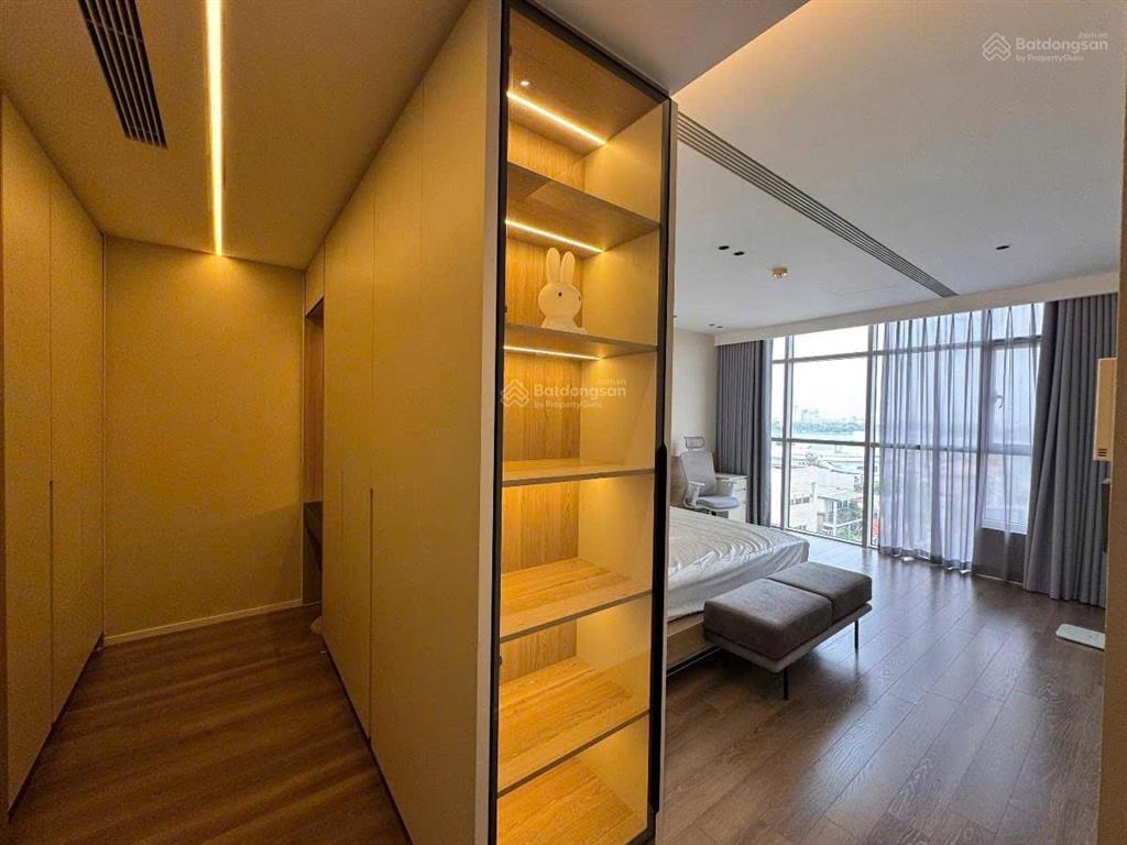 Tôi chủ nhà cần bán gấp căn hộ water mark 395 lạc long quân 3pn, 16 tỷ.  0971 461 ***