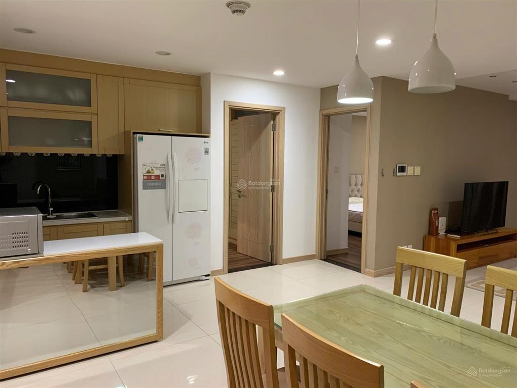 Chính chủ cần bán căn hộ 3n thăng long no1 tầng trung view mát giá 9 tỷ.  0971 461 ***