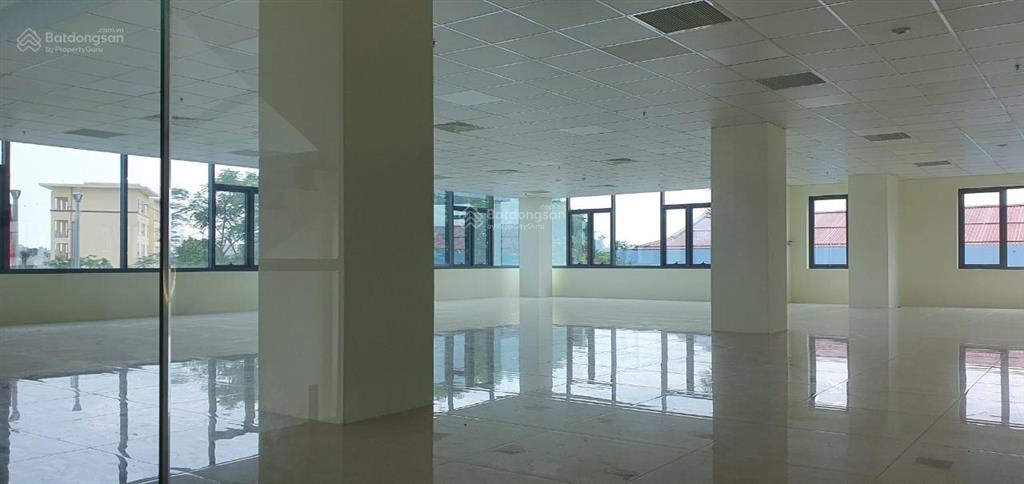 Hà đông chính chủ tìm đối tác ngân hàng/ nha khoa thuê dài hạn. căn góc 2 mặt phố, 120m² x 3 tầng