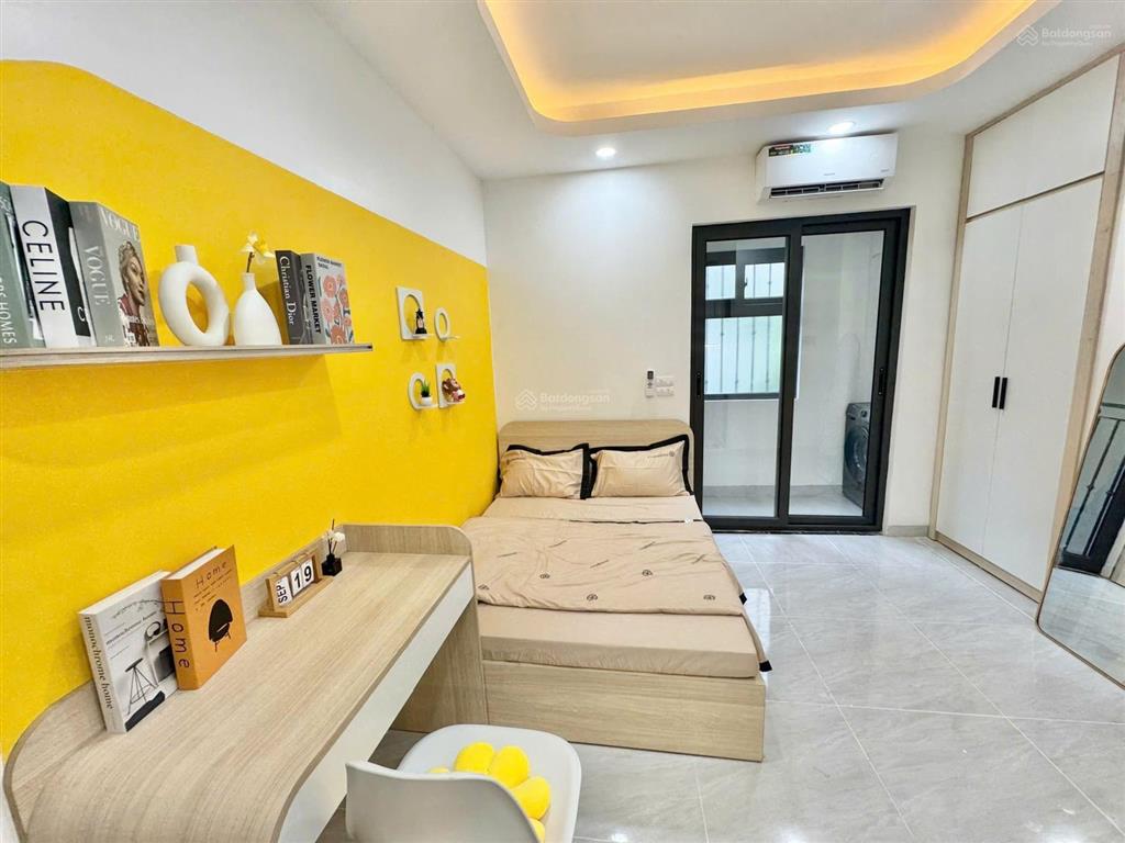 Siêu phẩm ccmn 25m2 full đồ xịn sò. máy giặt riêng, ban công tại hồ ba mẫu