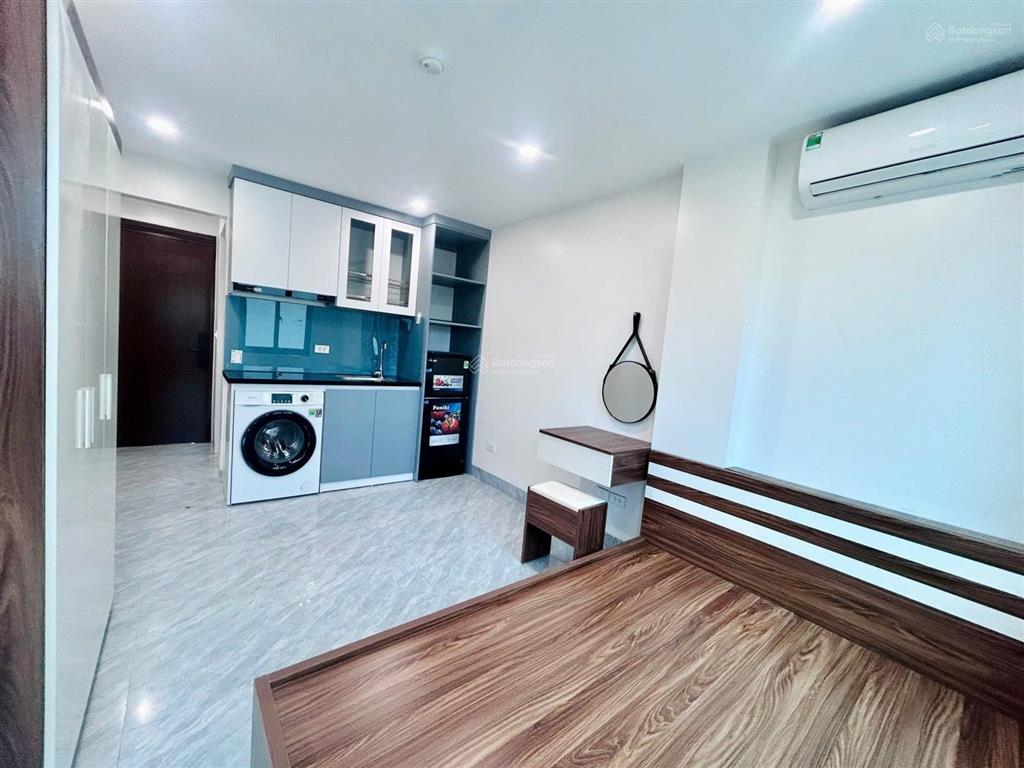 Khai trương ccmn 27m2 full đồ xịn sò, máy giặt riêng, ban công thoáng tại thái hà