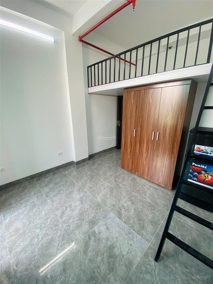 Siêu phẩm ccmn 30m2 có gác xép. full đồ, bếp riêng ngoài ban công tại lĩnh nam