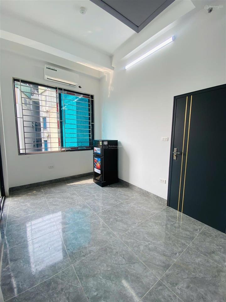 Siêu phẩm ccmn 30m2 có gác xép. full đồ, bếp riêng ngoài ban công tại lĩnh nam