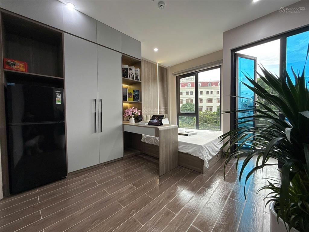 Siêu phẩm ccmn 30m2 full đồ, ban công, máy giặt riêng tại minh khai gần bkx