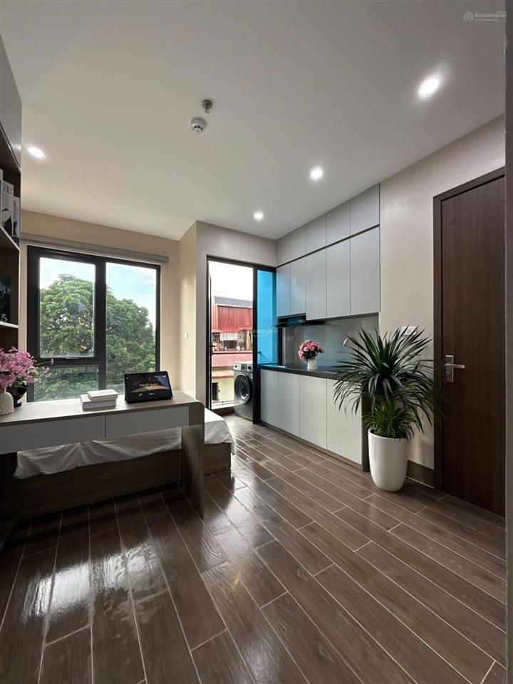 Siêu phẩm ccmn 30m2 full đồ, ban công, máy giặt riêng tại minh khai gần bkx