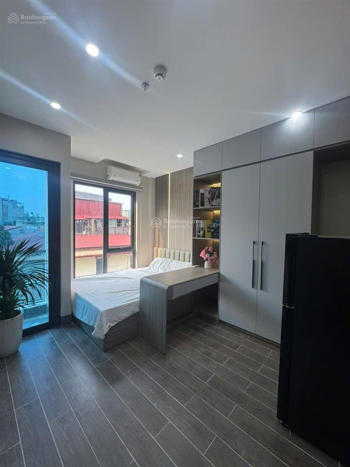 Siêu phẩm ccmn 30m2 full đồ, ban công, máy giặt riêng tại minh khai gần bkx