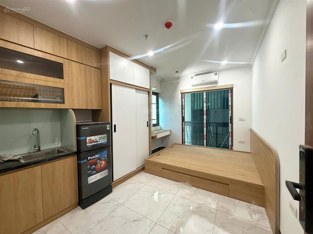 Khai trương ccmn 25m2 full đồ. ban công, máy giặt riêng tại chính kinh