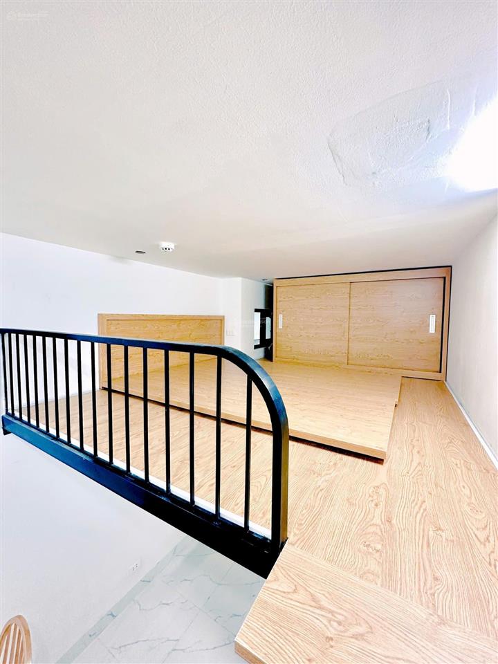 Siêu phẩm ccmn 30m2 gác xép full đồ. máy giặt riêng, ban công tại giáp nhất