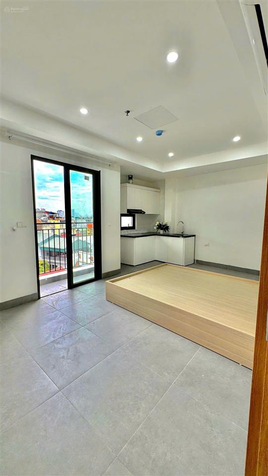 Siêu phẩm ccmn 30m2 full đồ, phòng rộng, ban công thoáng tại định công gần bkx