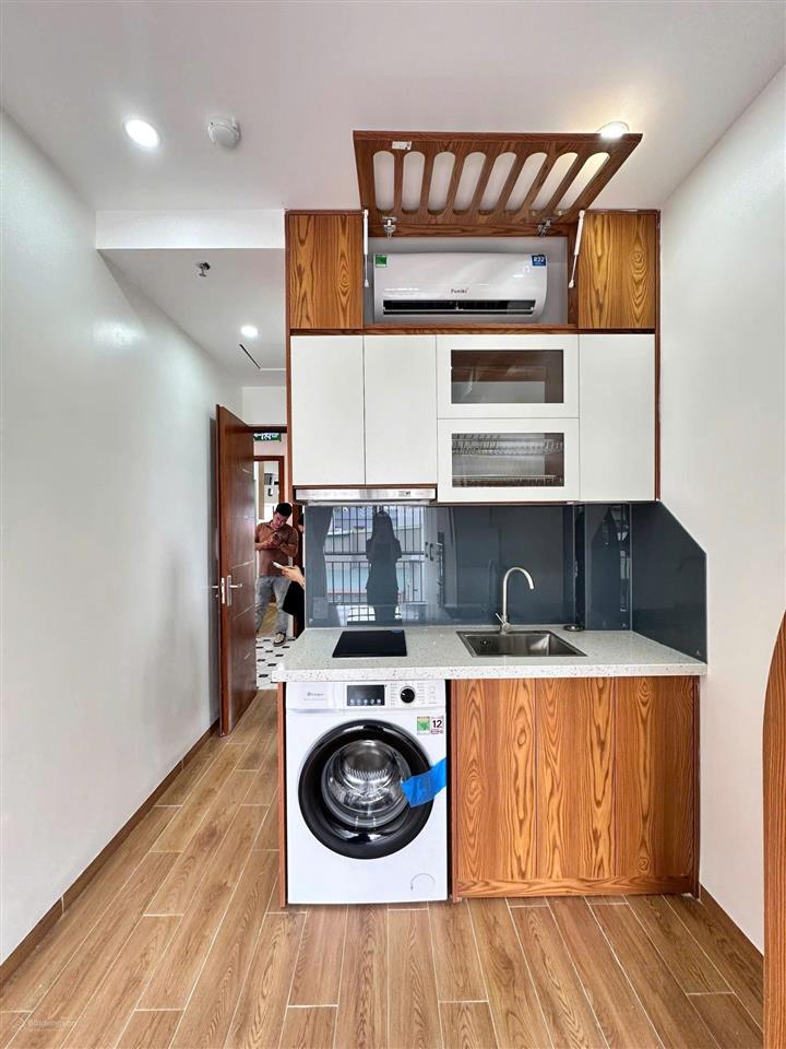 Siêu hot ccmn 25m2 full đồ. máy giặt riêng, gác xép, ban công thoáng tại trung kính