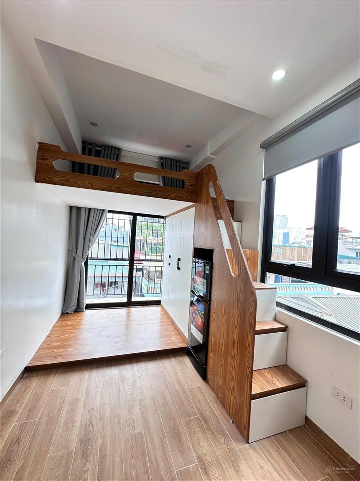 Siêu hot ccmn 25m2 full đồ. máy giặt riêng, gác xép, ban công thoáng tại trung kính