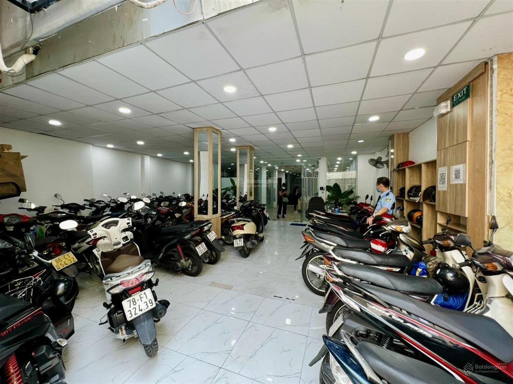 Cho thuê dt 150m2 làm văn phòng và kinh doanh đủ ngành nghề ở số 9 trương quốc dung q. phú nhuận