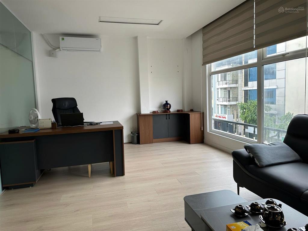 Chính chủ cho thuê văn phòng dt 90m2 tại 124 khánh hội quận 4 giá chỉ 20 triệu làm việc overtime