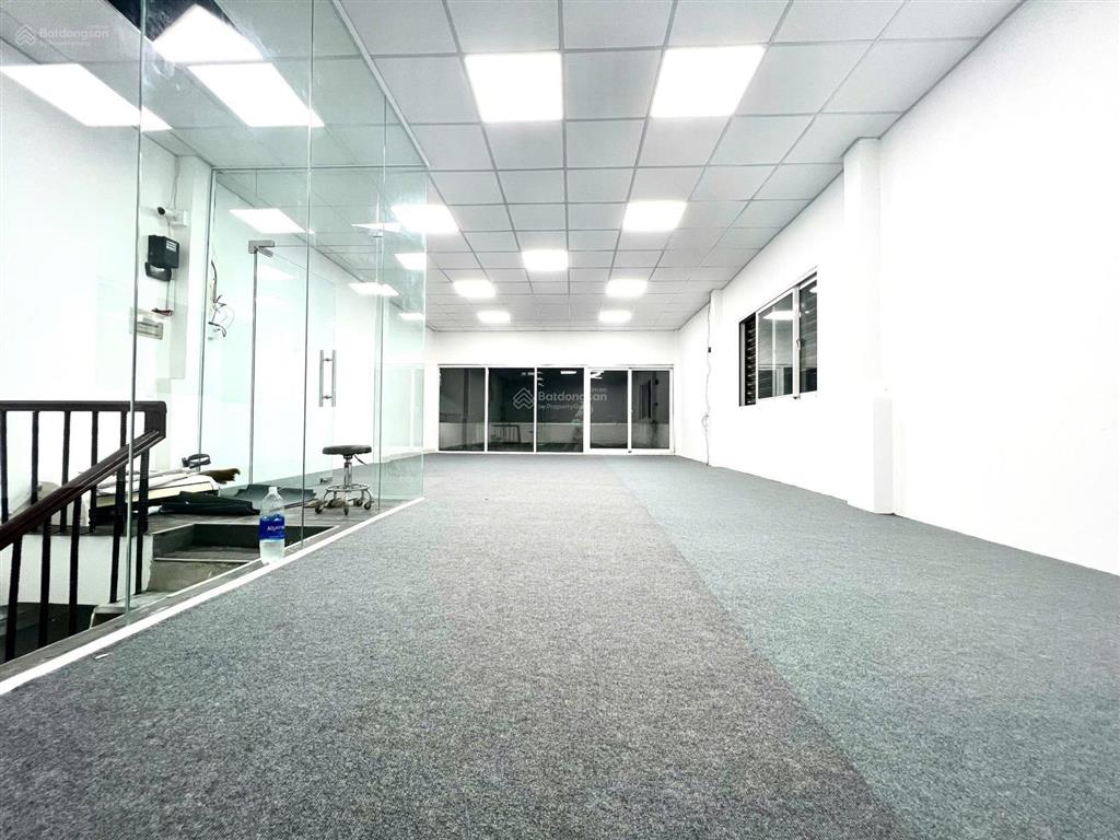Hot! cho thuê văn phòng mặt tiền khánh hội, quận 4, 6090m²miễn phí làm việc ngoài giờgiá từ 14tr