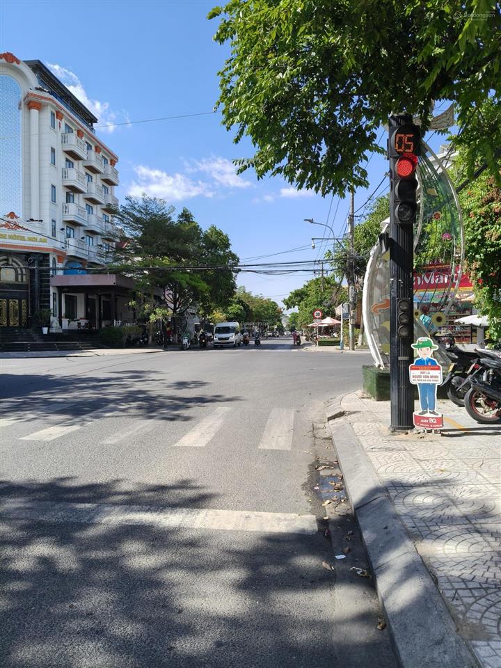 Bán gấp siêu phẩm 700m mặt tiền nguyễn duy hiệu pháp lý sạch.