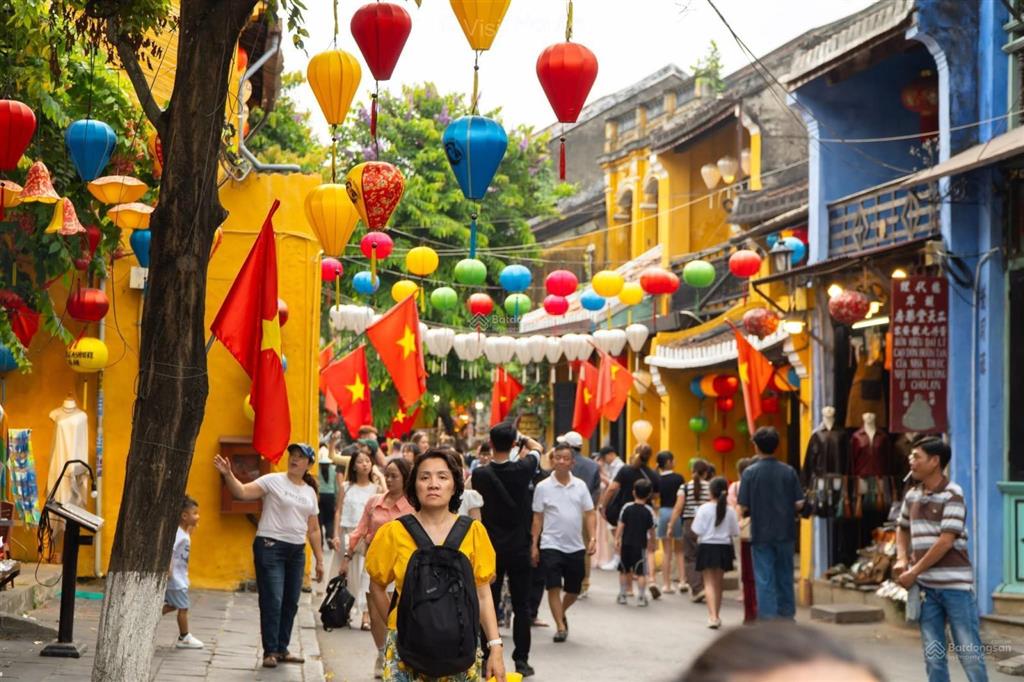 Bán gấp siêu phẩm 700m mặt tiền nguyễn duy hiệu pháp lý sạch.