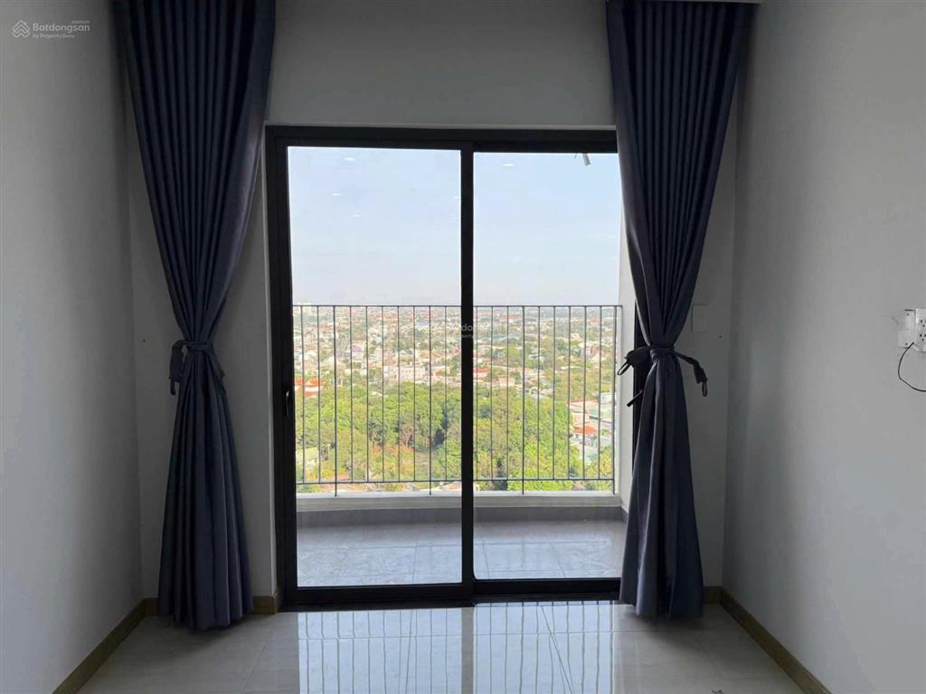 Cho thuê cc 2pn 2wc 6 triệu cọc 1, 52m2 bcons bee cạnh làng đh