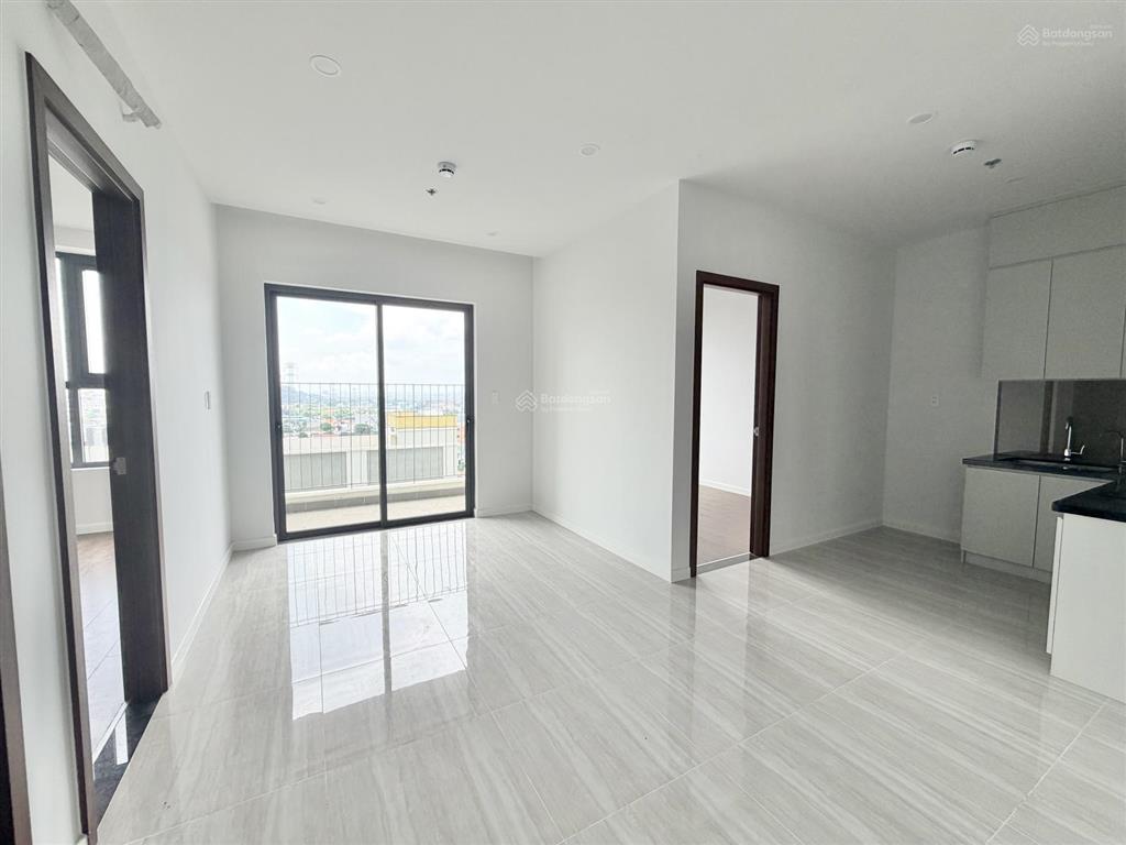 Cho thuê căn hộ bcons làng đại học 2pn chỉ tử 5tr