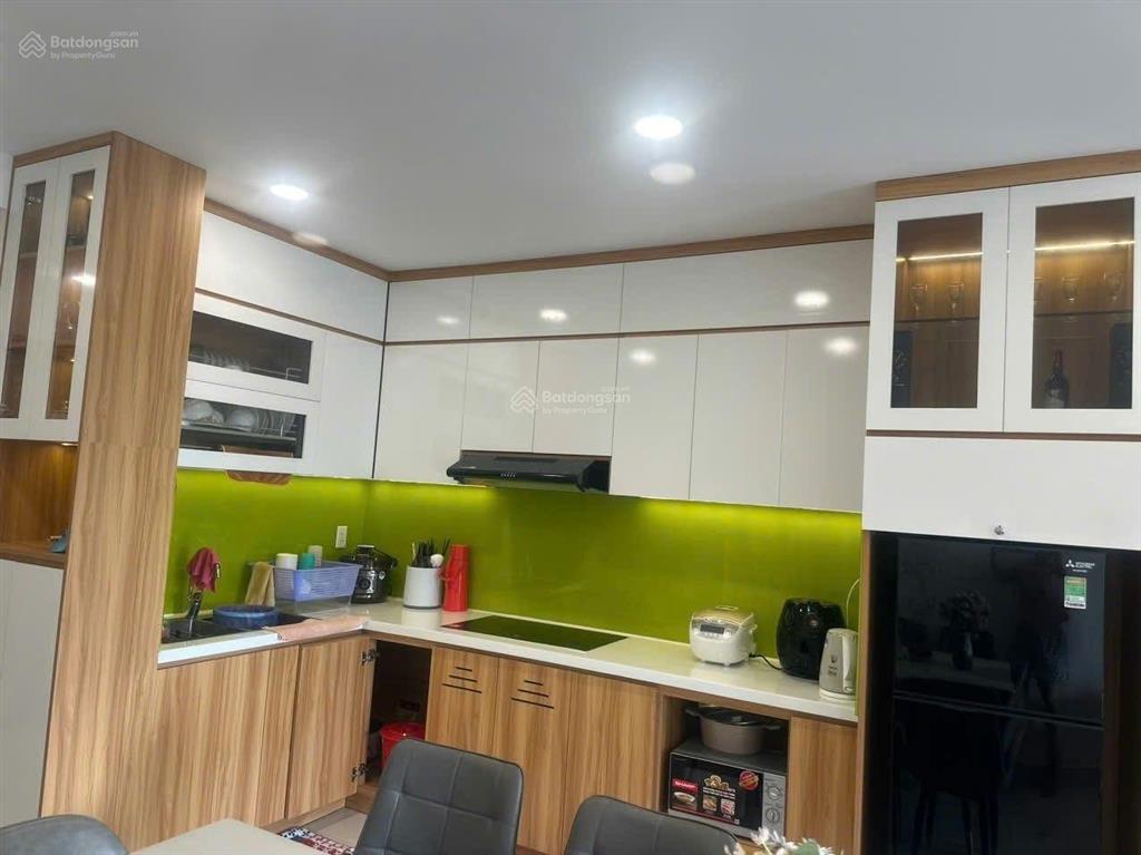 Căn hộ gần sân bay, cv / 50m2/2pn / shr / vay 80%/full nội thất / cho thuê 12tr/tháng