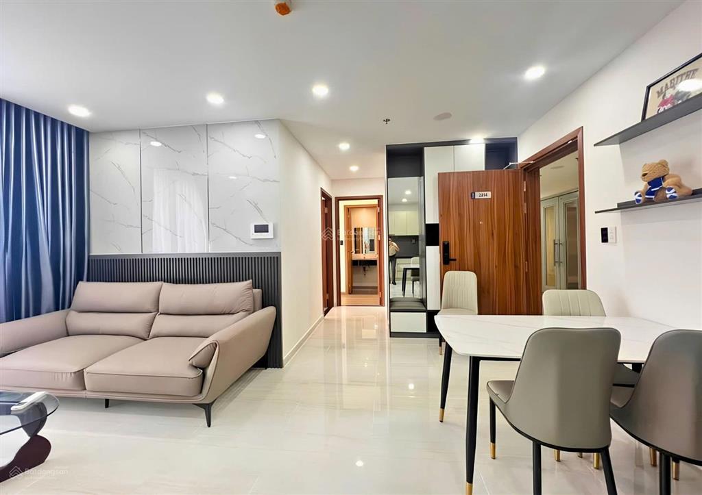 Gần sân bay (xả lỗ) ,nguyễn bỉnh khiêm 50m, 2tỷ, 2pn,shr,vay 70%, full nt cao cấp, cho thuê 15tr