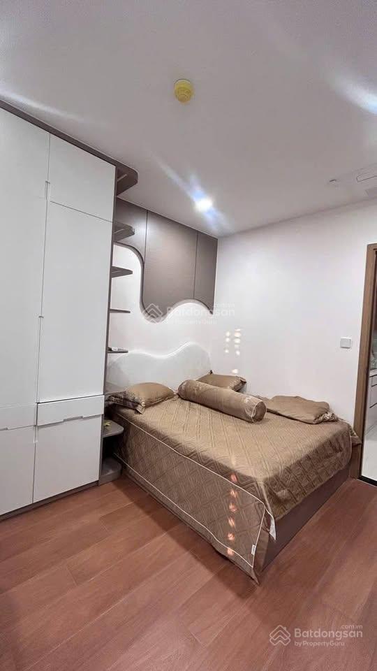 Giảm giá cực khủng 50m2, 2pn, sổ riêng, 2 tỷ full nội thất, vay 70%,cho thuê 15tr,nguyễn bỉnh khiêm